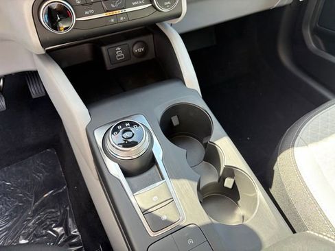 New 2026 Ford Escape Active image 14