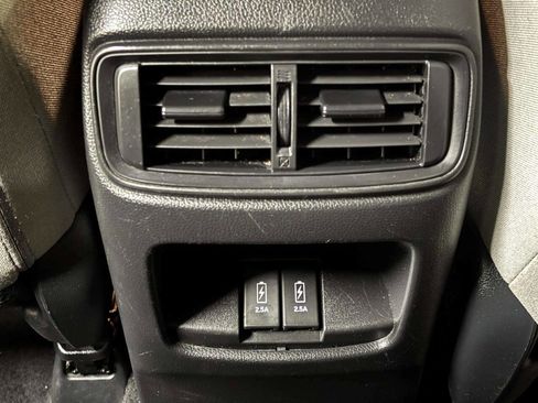 Used 2017 Honda CR-V EX image 22