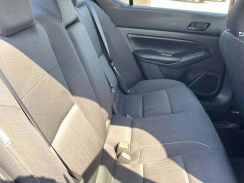 Used 2024 Nissan Altima 2.5 SV AWD/4WD image 21