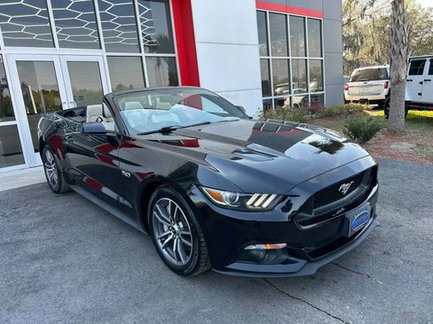 Used 2015 Ford Mustang GT Premium image 10