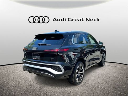 New 2026 Audi Q3 quattro 2.0T AWD/4WD image 8