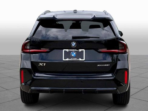 New 2025 BMW X1 xDrive28i w/ Technology Package image 4