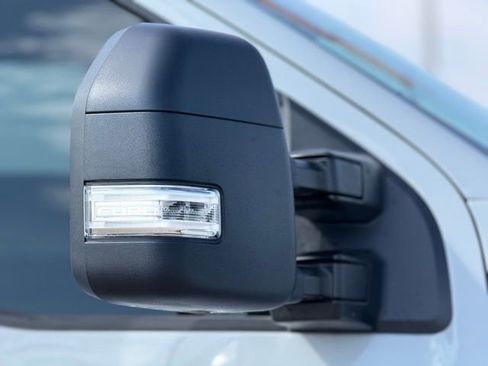 Used 2025 Ford F250 XLT w/ FX4 Off-Road Package image 8