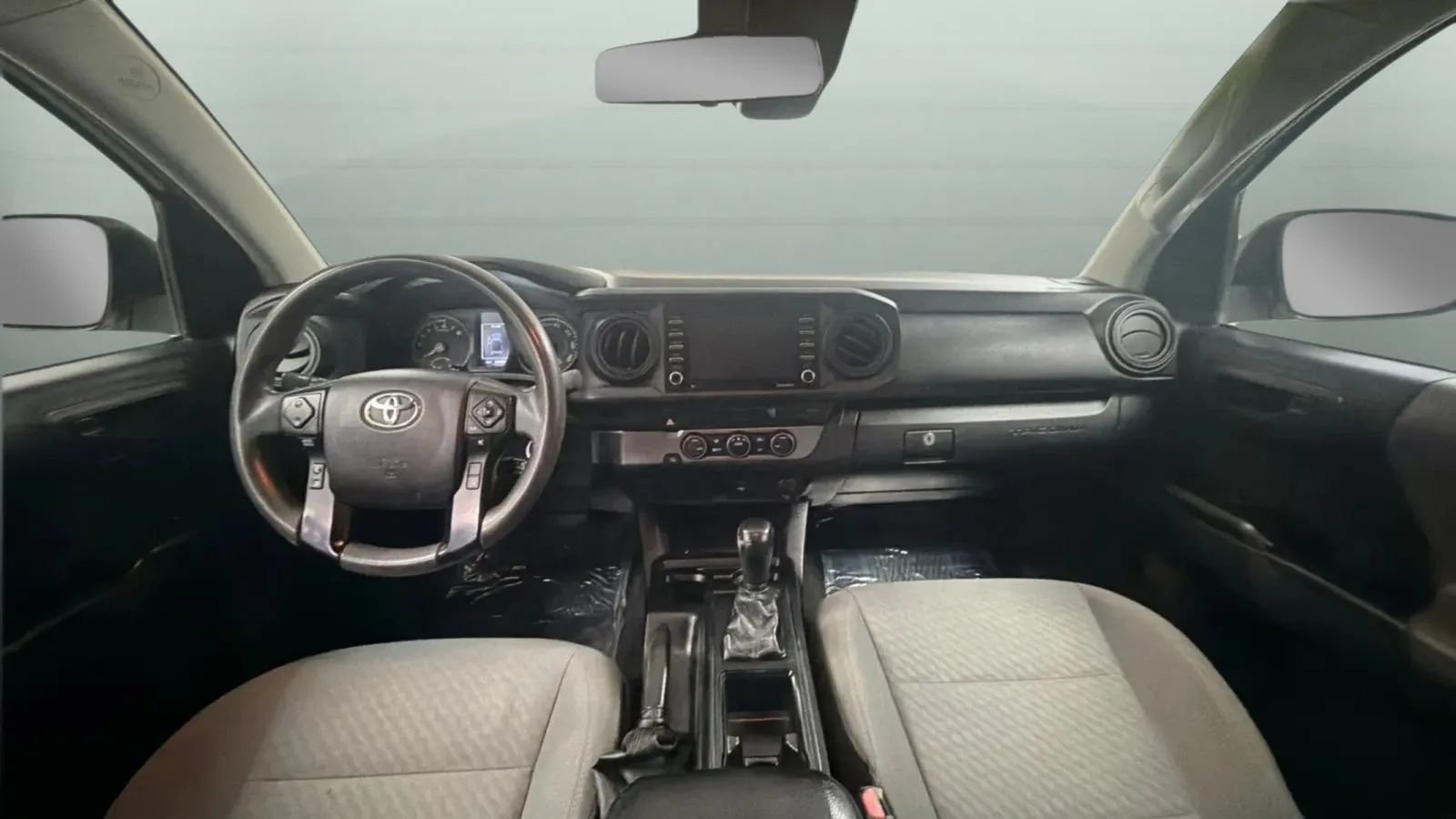 Used 2022 Toyota Tacoma SR RWD image 9