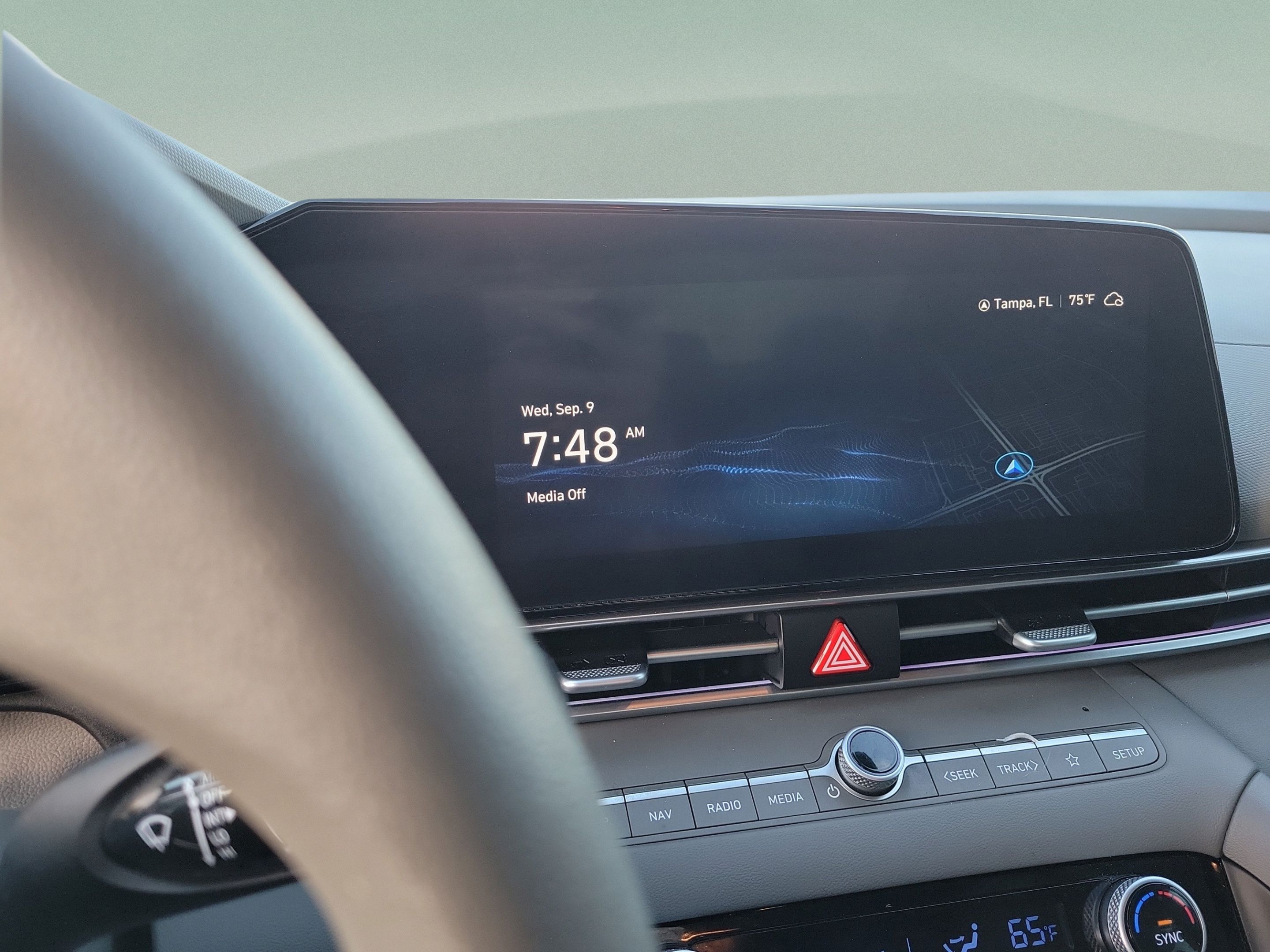 Used 2024 Hyundai Elantra SEL FWD image 18