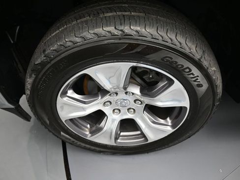 Used 2021 RAM 1500 Laramie AWD/4WD image 14