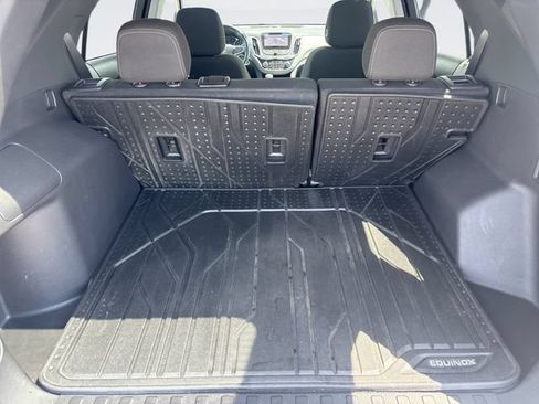Used 2023 Chevrolet Equinox LT FWD image 25