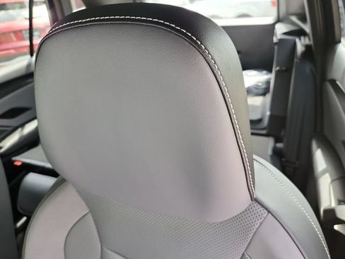New 2026 Volkswagen Tiguan SE R-Line AWD/4WD image 13