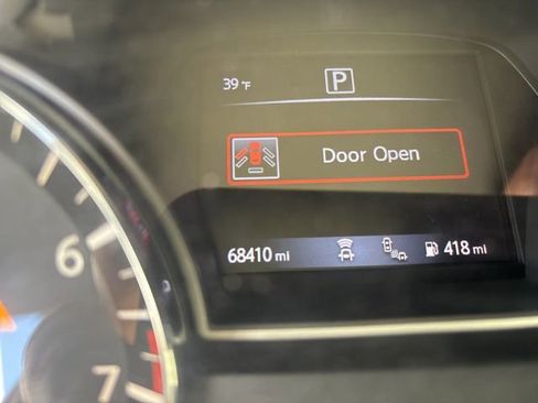 Used 2018 Nissan Altima 2.5 SV FWD image 15