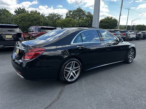 Used 2018 Mercedes-Benz S 560 4MATIC Sedan image 5