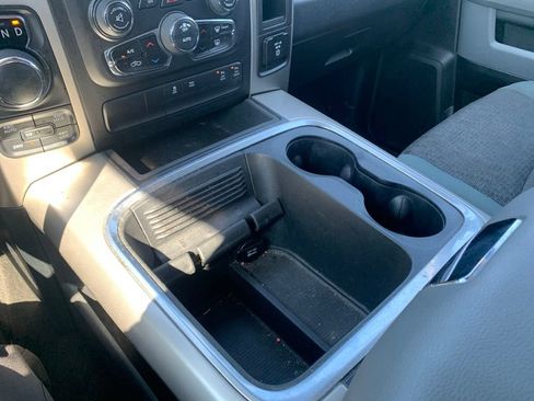 Used 2017 RAM 1500 Big Horn AWD/4WD image 46