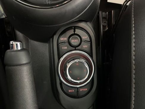 Used 2023 MINI Cooper S image 30