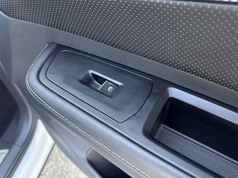 Certified 2024 Volkswagen Atlas Cross Sport SEL R-Line image 37