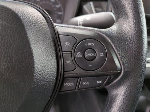 Used 2024 Toyota Corolla LE image 24