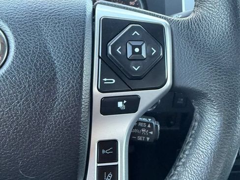 Used 2021 Toyota Tundra Limited w/ Limited Premium Package AWD/4WD image 22