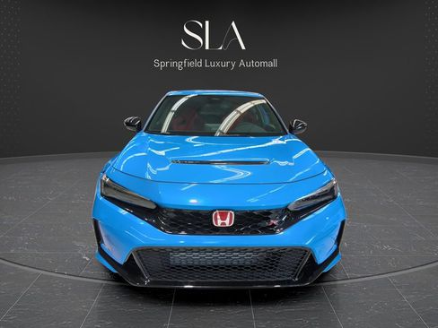 Used 2025 Honda Civic Type R image 2