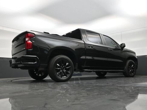 Used 2023 Chevrolet Silverado 1500 Custom RWD image 24