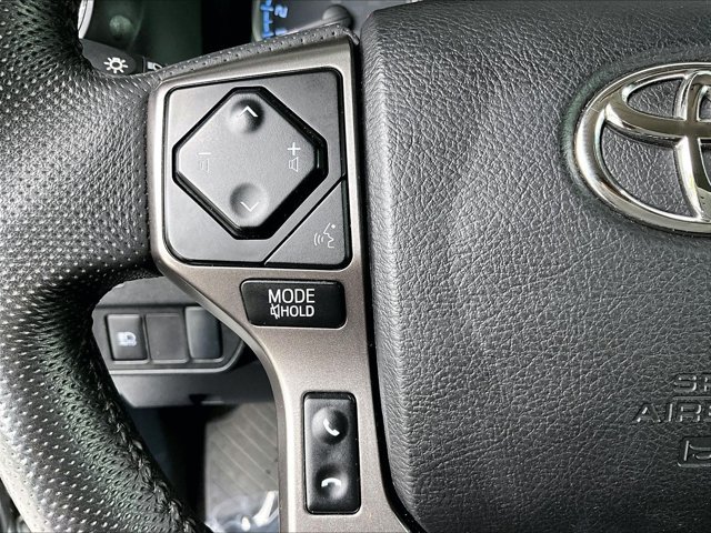 Used 2022 Toyota Tacoma SR5 w/ Technology Package RWD image 20