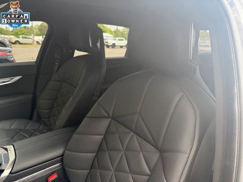 Certified 2023 BMW 740i w/ Parking Assistance Package image 3