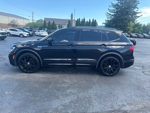 Used 2021 Volkswagen Tiguan SE R-Line AWD/4WD image 12