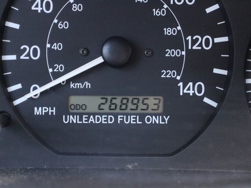 Used 1998 Toyota Camry LE image 7