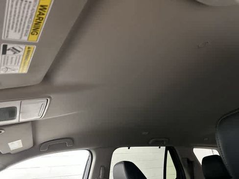 Used 2024 Honda Pilot EX-L image 27