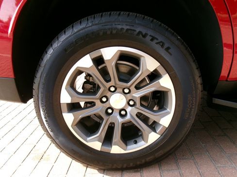 Used 2025 Chevrolet Tahoe LS image 60