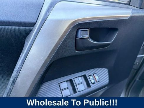 Used 2013 Toyota RAV4 XLE FWD image 17