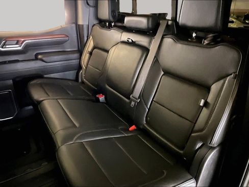 Used 2022 GMC Sierra 1500 Denali w/ Denali Reserve Package AWD/4WD image 19