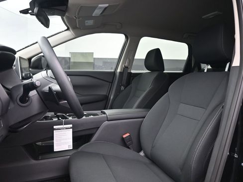 New 2026 Nissan Rogue S image 10