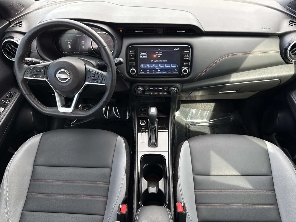 Used 2024 Nissan Kicks SR w/ SR Premium Package FWD image 18