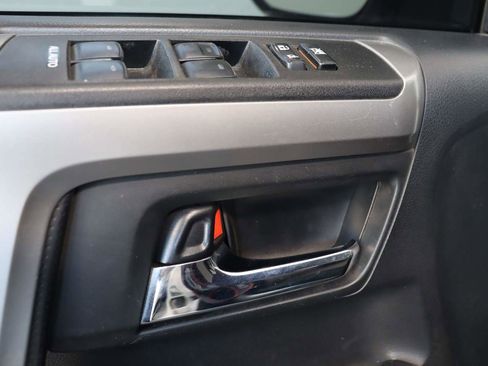 Used 2019 Toyota 4Runner SR5 image 15