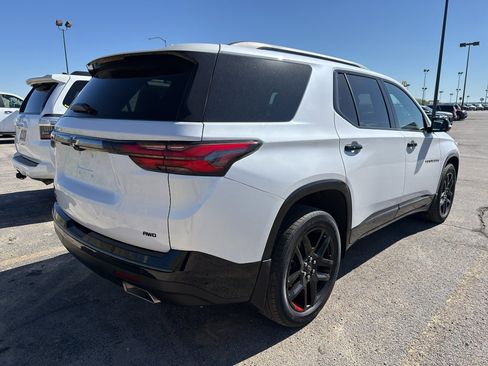 Used 2024 Chevrolet Traverse Premier w/ Redline Edition AWD/4WD image 2