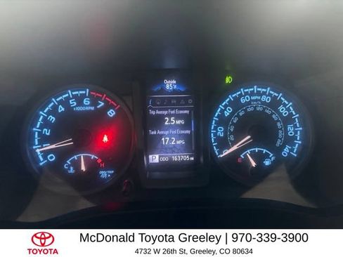 Used 2016 Toyota Tacoma TRD Off-Road AWD/4WD image 18