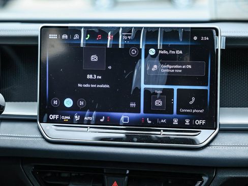 New 2026 Volkswagen Tiguan SE image 25