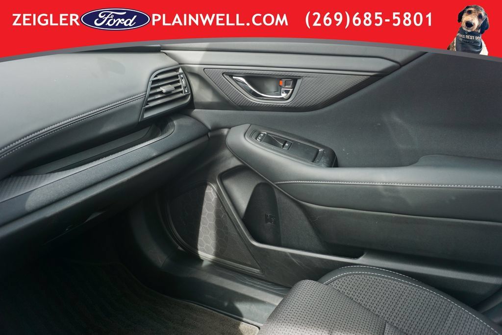 Used 2023 Subaru Outback Premium AWD/4WD image 30