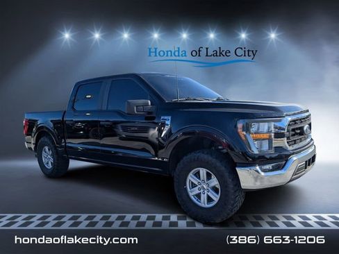 Used 2023 Ford F150 XLT image 1