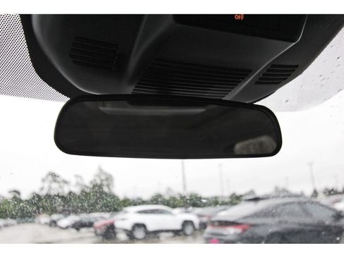 Used 2025 Nissan Rogue SV w/ SV Premium Package FWD image 24