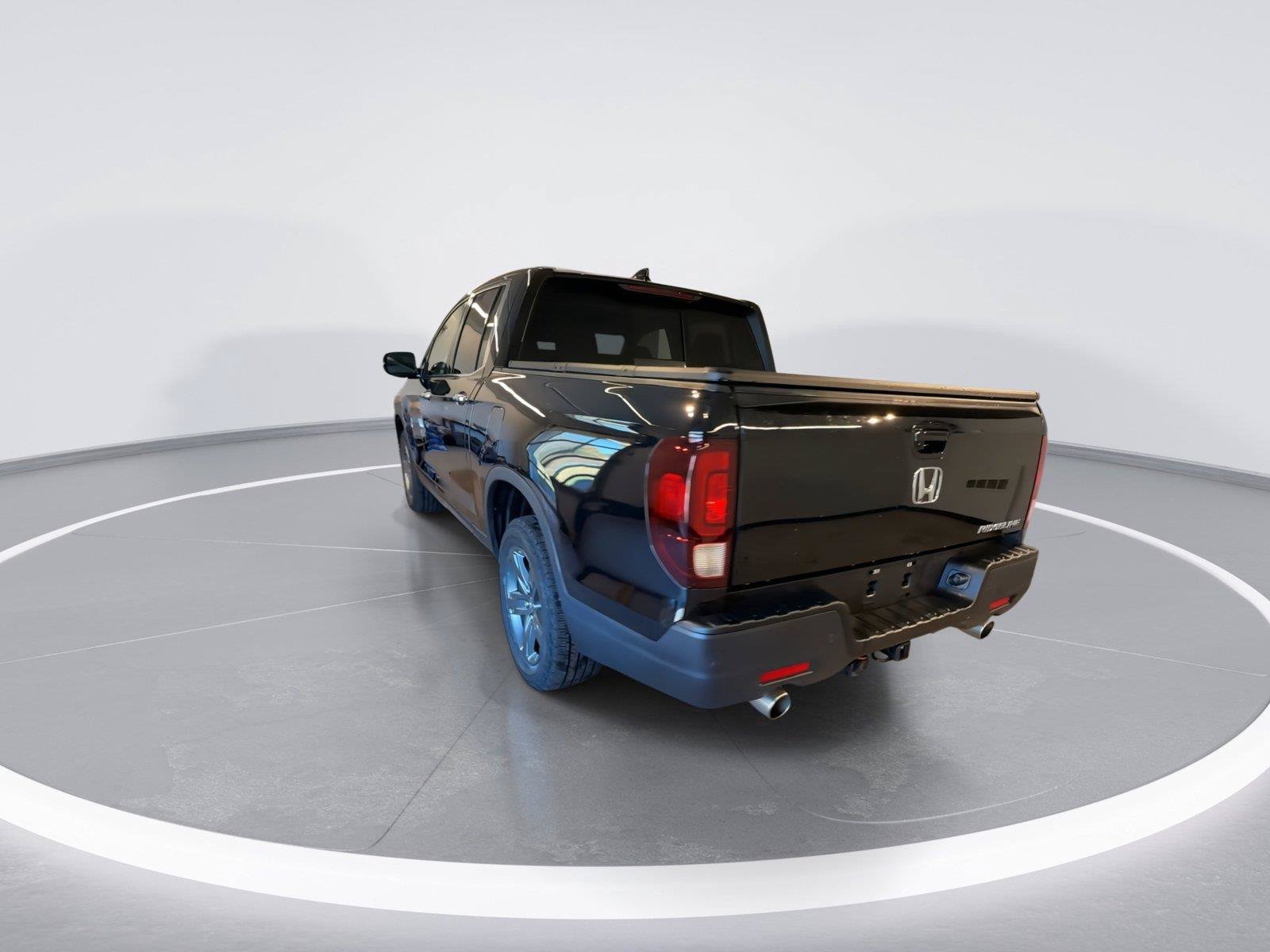 Used 2023 Honda Ridgeline RTL-E image 6