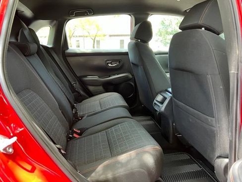 Used 2023 Honda HR-V Sport image 19