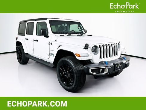 Used 2023 Jeep Wrangler Unlimited Sahara w/ Cold Weather Group AWD/4WD image 1