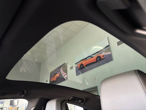 Used 2022 Audi e-tron GT Premium Plus image 6