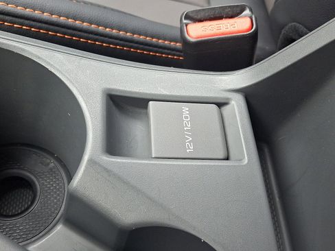 Used 2024 Subaru Crosstrek 2.5i Limited image 24