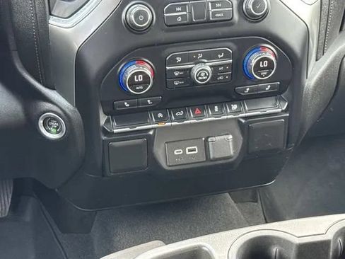 Used 2021 Chevrolet Silverado 1500 LT RWD image 18