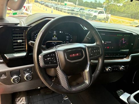 Used 2023 GMC Sierra 1500 Elevation RWD image 17