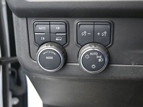 Used 2024 Chevrolet Tahoe LT AWD/4WD image 37