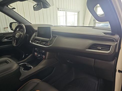 Used 2021 GMC Yukon XL AT4 w/ AT4 Premium Plus Package AWD/4WD image 28