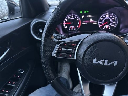 Used 2022 Kia Forte GT-Line w/ GT-Line Premium Package image 25