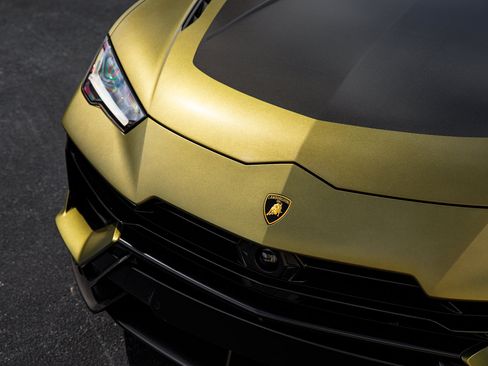 Used 2024 Lamborghini Urus Performante AWD/4WD image 73