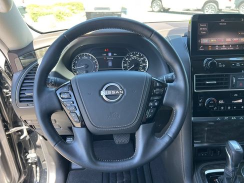 Used 2023 Nissan Armada Platinum w/ Captain's Chairs Package AWD/4WD image 35